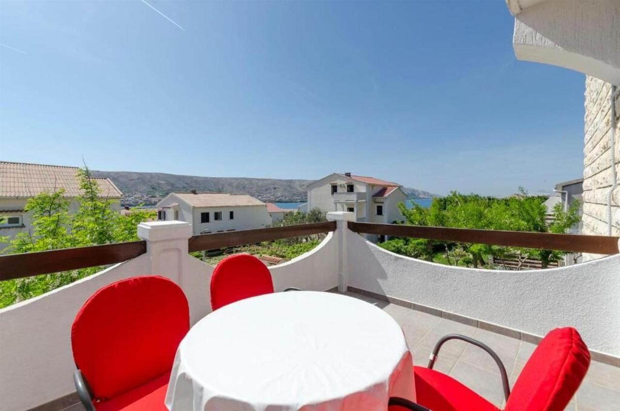 Apartments Spavalo Паг Экстерьер фото